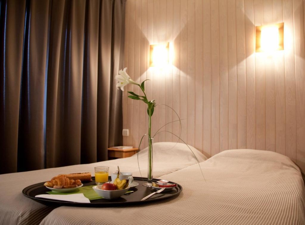 Logis Hotel Le Relais Біскарросс Екстер'єр фото