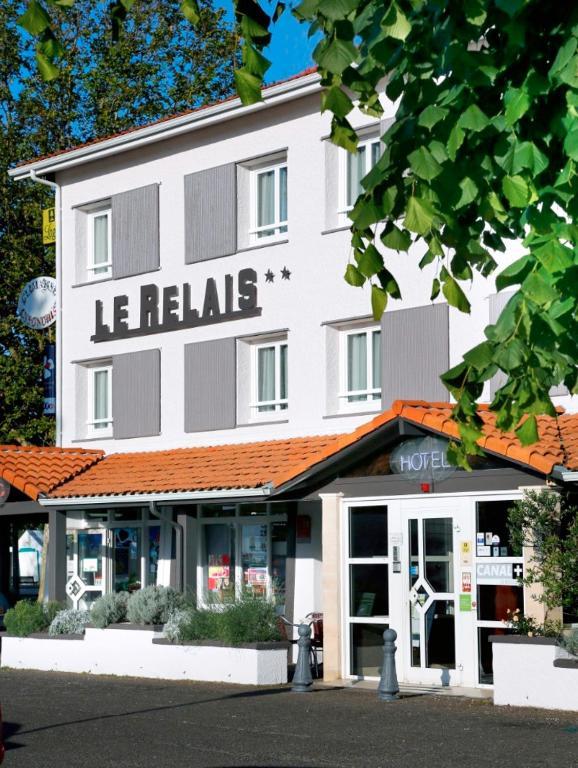 Logis Hotel Le Relais Біскарросс Екстер'єр фото